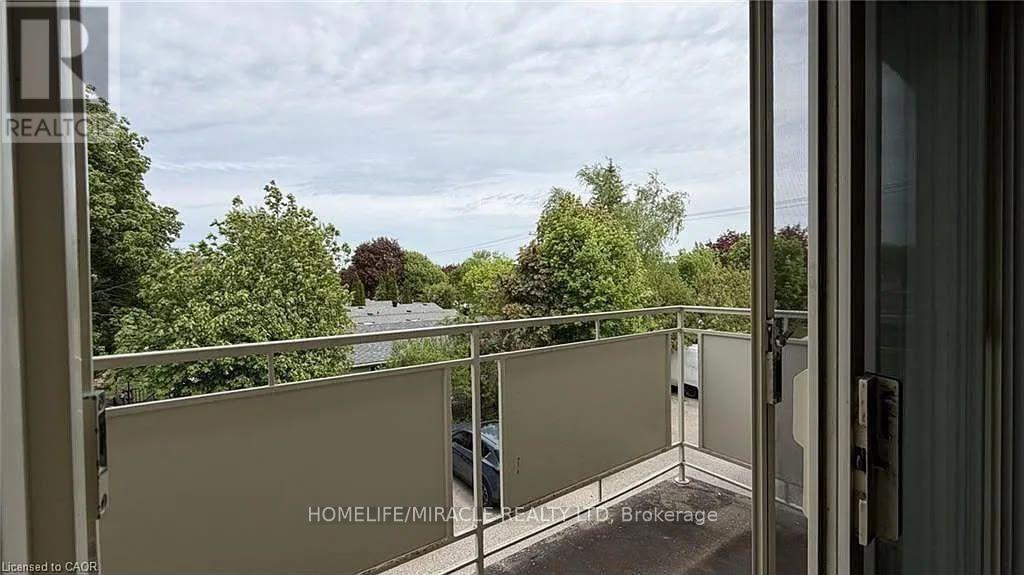 202 - 206 INDIAN ROAD, Kitchener — photo 11