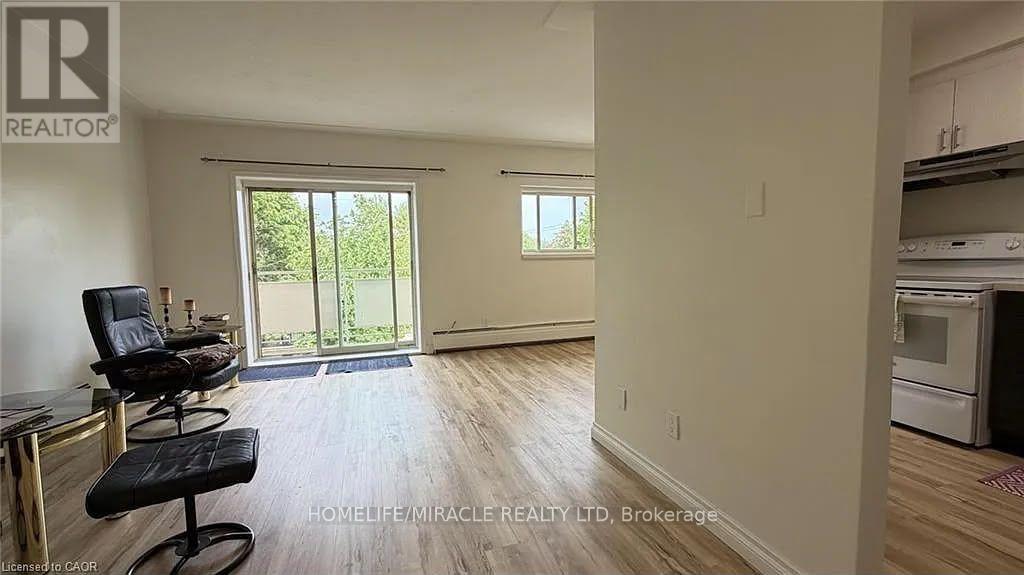 202 - 206 INDIAN ROAD, Kitchener — photo 9