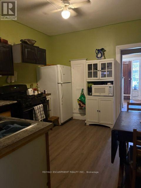 38 SPADINA AVENUE, Hamilton (Stipley) — photo 5