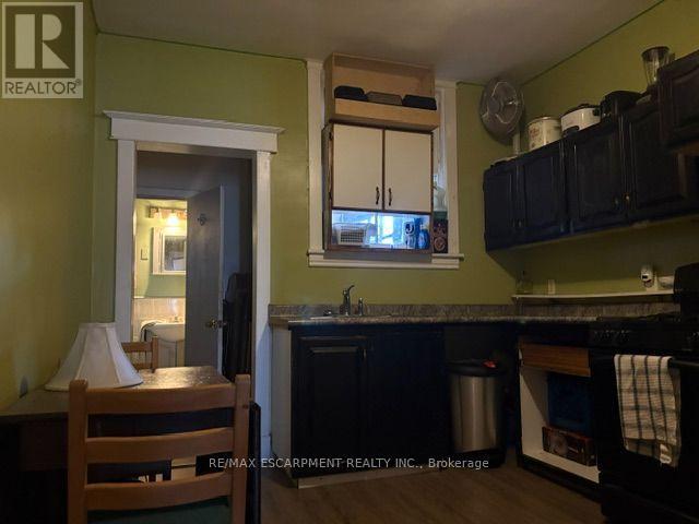 38 SPADINA AVENUE, Hamilton (Stipley) — photo 8