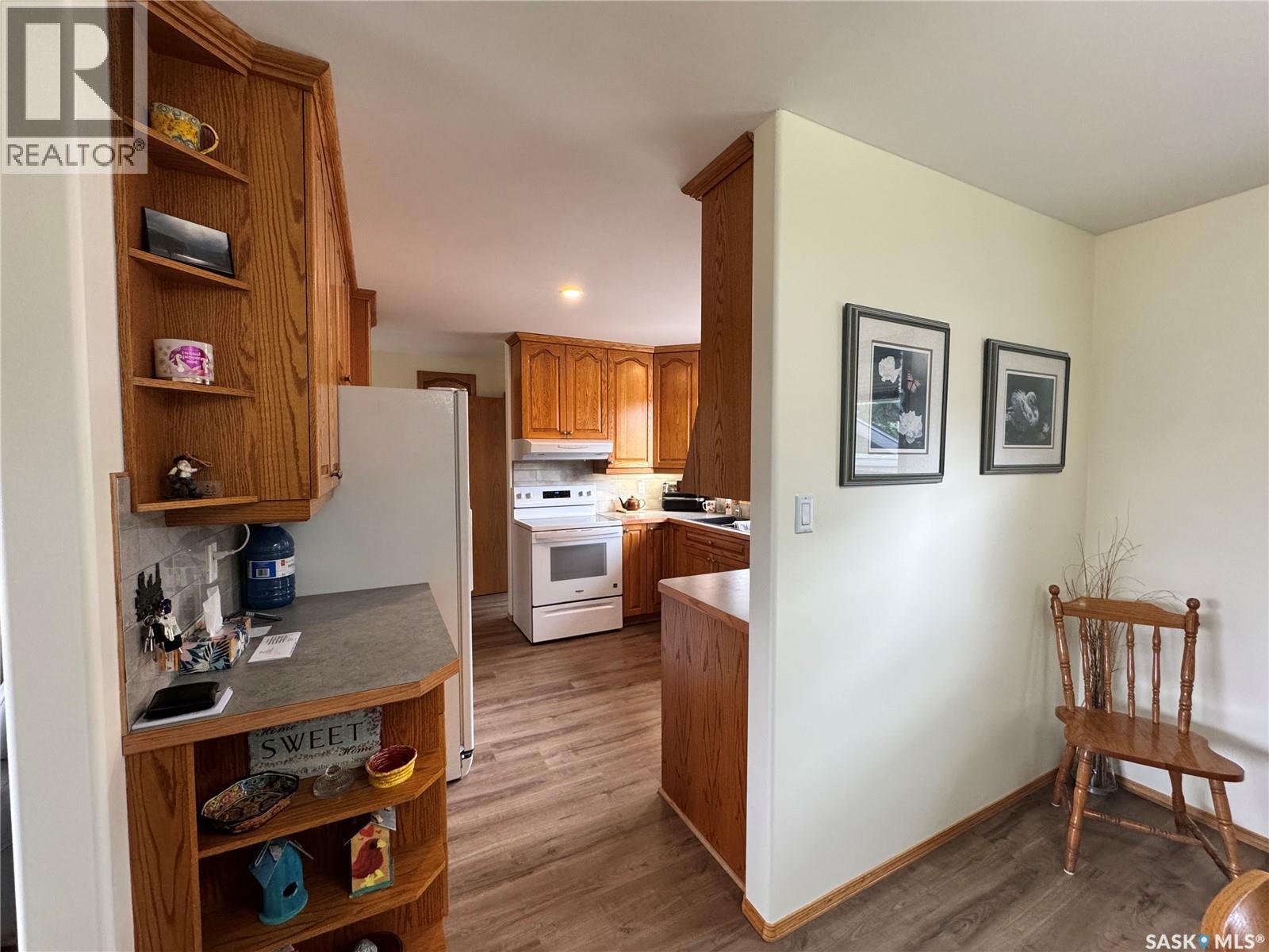 616 8th AVENUE W, Biggar — photo 11