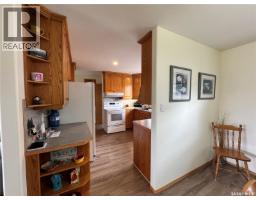 Laundry room - 616 8th Avenue W, Biggar, SK S0K0M0 Photo 11