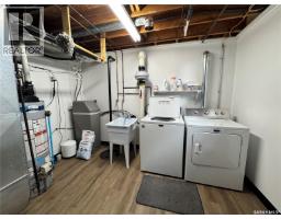 616 8th Avenue W, Biggar, SK S0K0M0 Photo 34