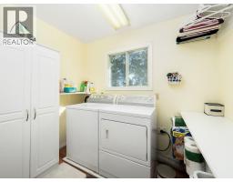 Living room - 1736 Pearson Avenue, Prince George, BC V2L4K8 Photo 10
