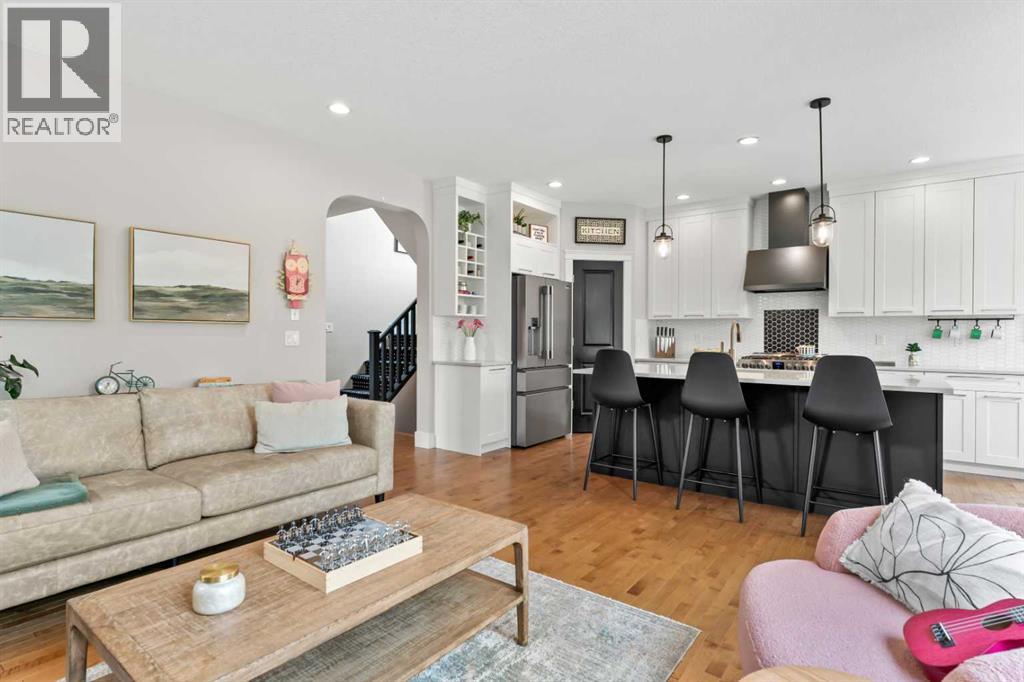 149 Royal Oak Bay NW - Image 4