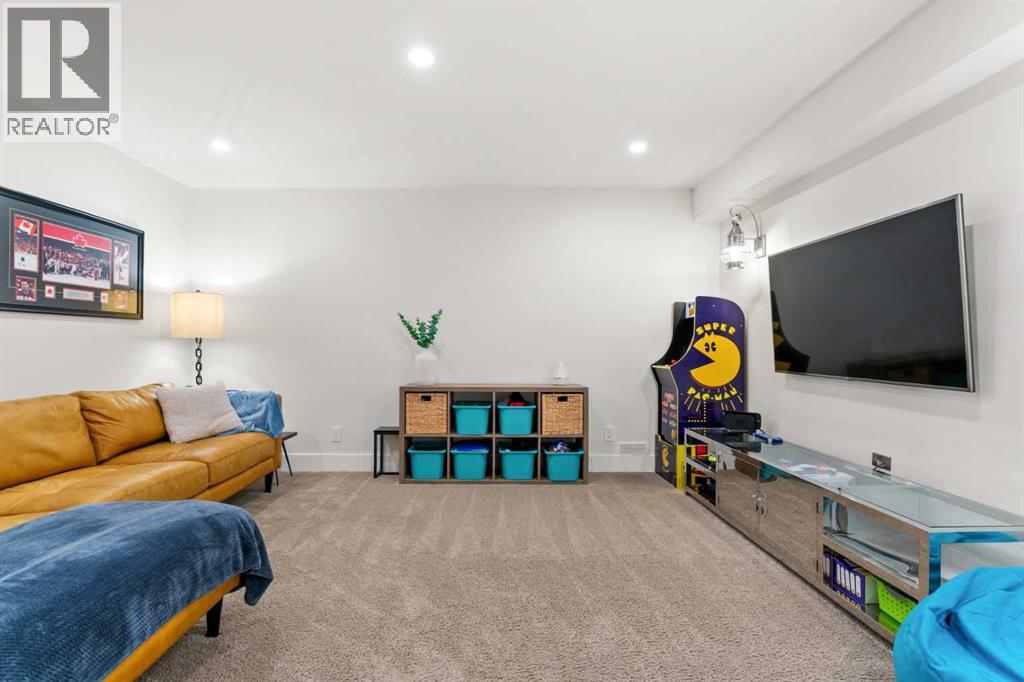 149 Royal Oak Bay NW - Image 35