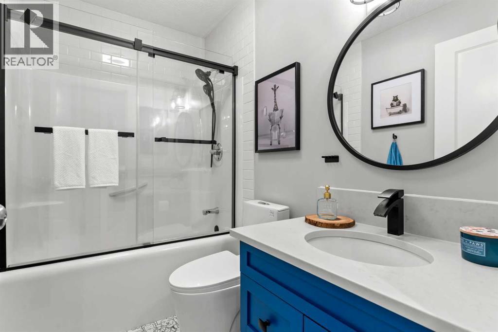149 Royal Oak Bay NW - Image 32