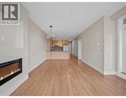 215 3606 Aldercrest Drive, North Vancouver, BC V7G0A3 Photo 10