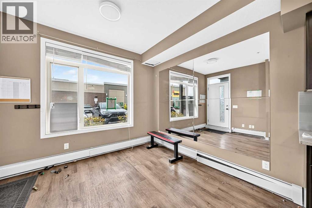 #109 10 Westpark Link SW - 12