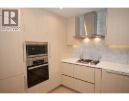 202 89 Nelson Street, Vancouver, BC V6Z3G7 Photo 14