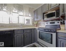 11440 144 Av Nw, Edmonton, AB T5X1L8 Photo 9