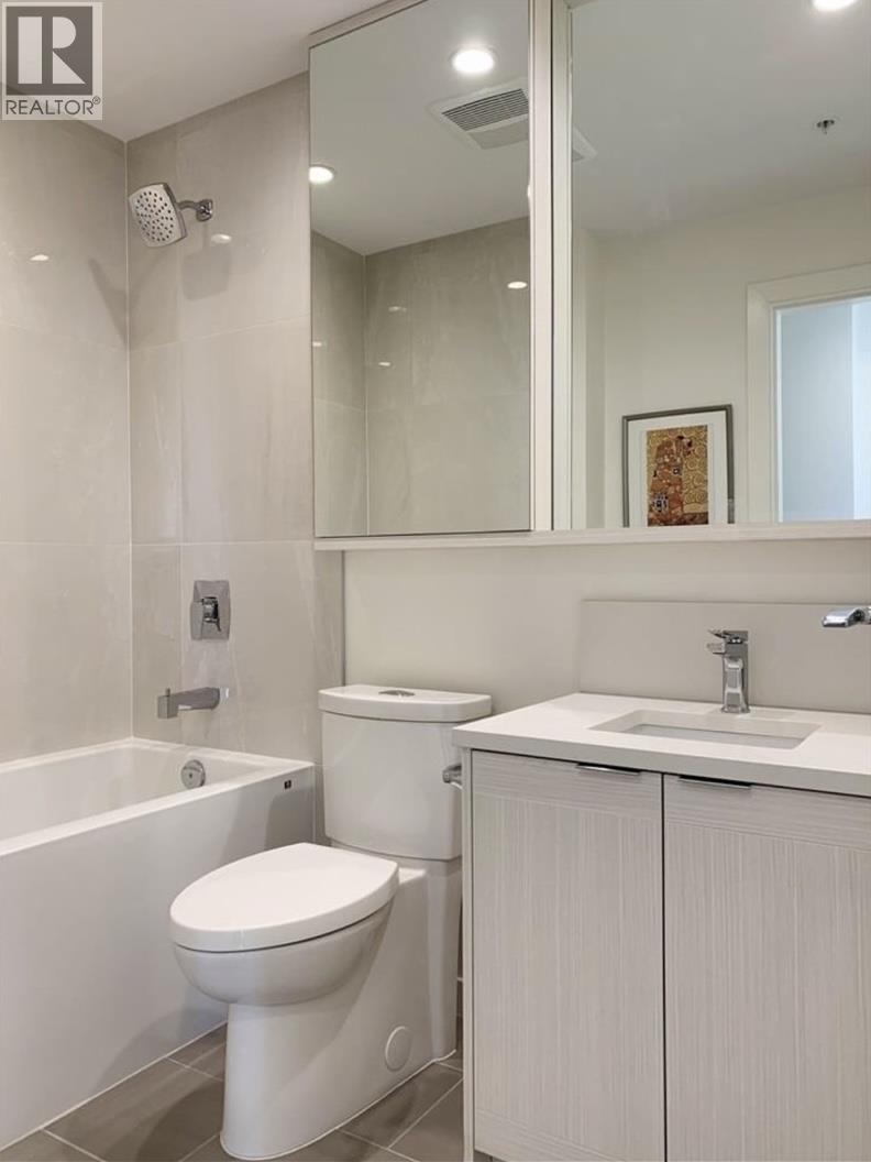 404 5051 IMPERIAL STREET, Burnaby
