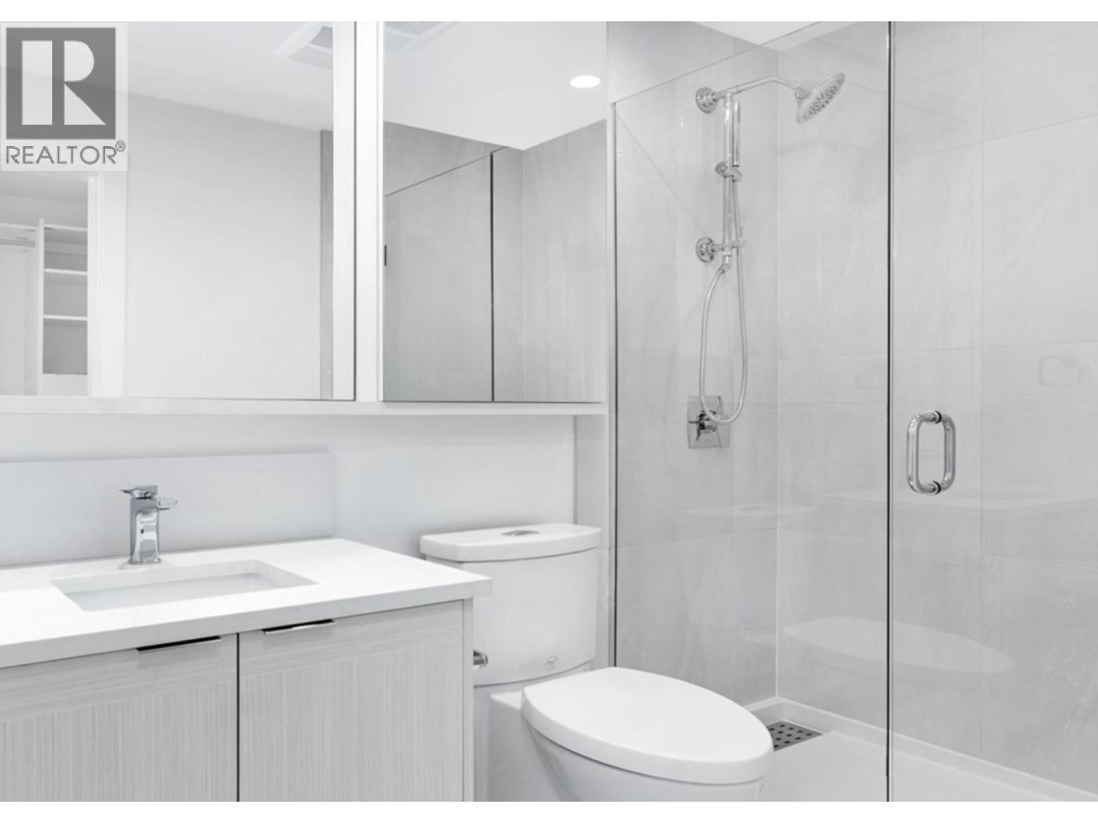 404 5051 IMPERIAL STREET, Burnaby