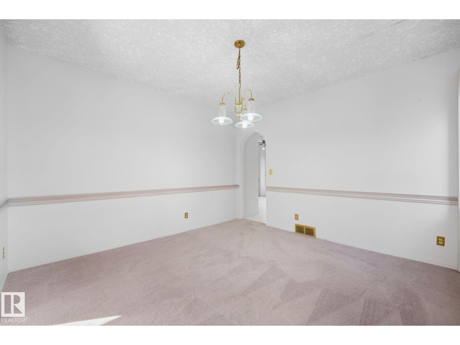 431 Ronning St NW, Rhatigan Ridge — photo 11 of 30