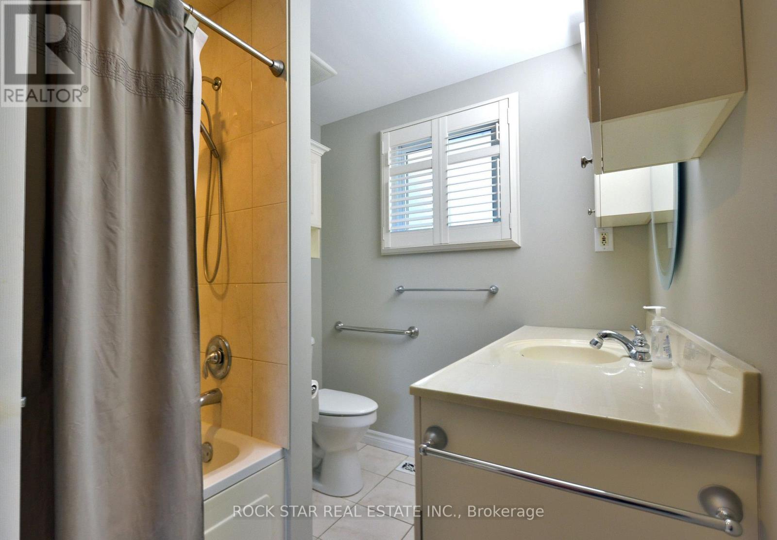 867 UPPER SHERMAN AVENUE - 18