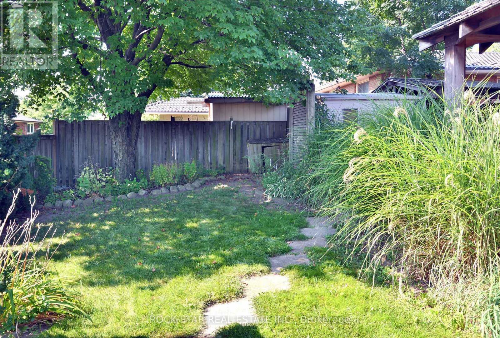 867 UPPER SHERMAN AVENUE - 34