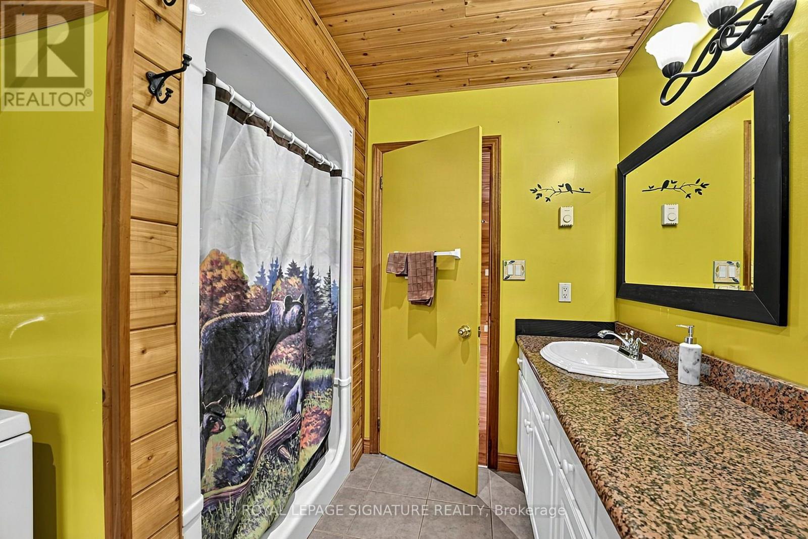 4177 KENNISIS LAKE ROAD - 22
