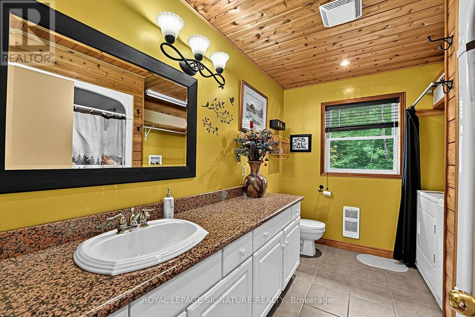 4177 KENNISIS LAKE ROAD - 23