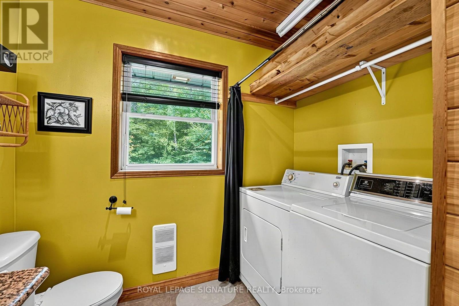 4177 KENNISIS LAKE ROAD - 24