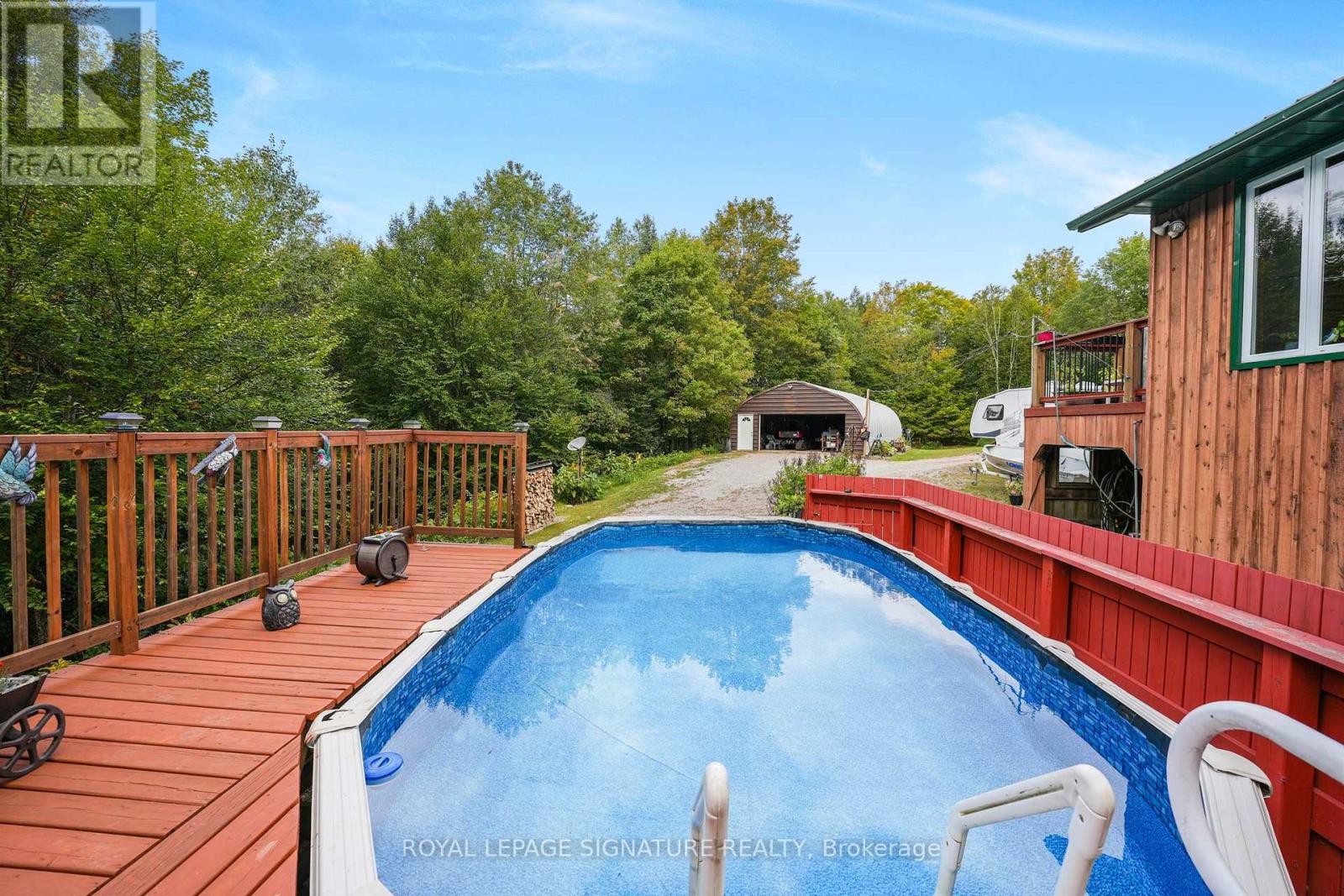4177 KENNISIS LAKE ROAD - 38