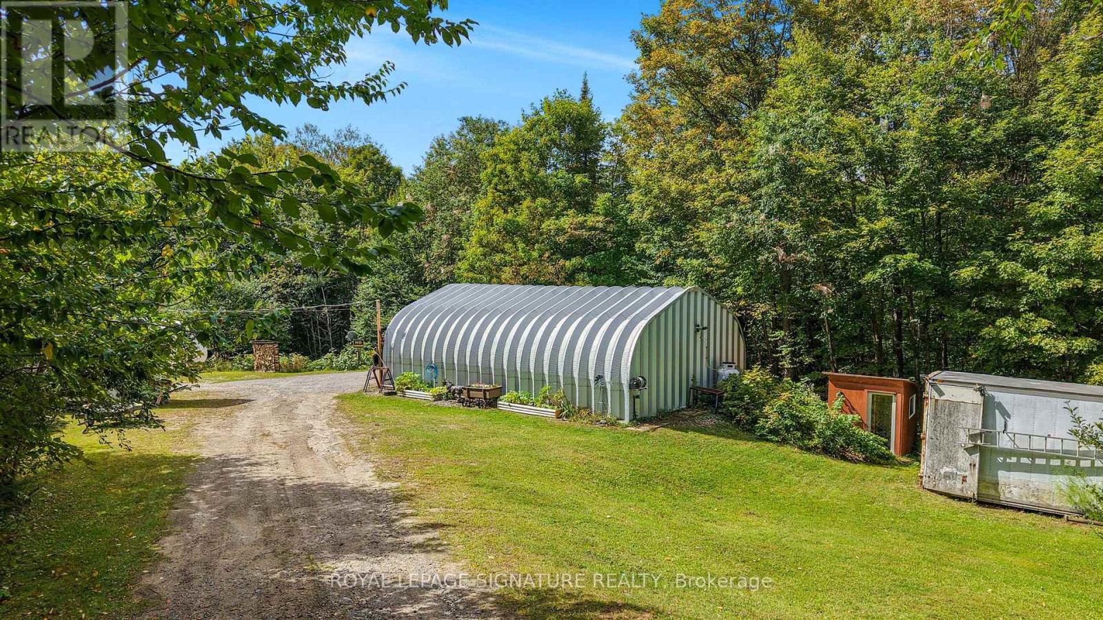 4177 KENNISIS LAKE ROAD - 47