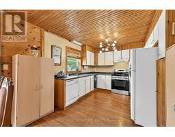 4177 Kennisis Lake Road, Dysart Et Al, ON K0M2S0 Photo 11