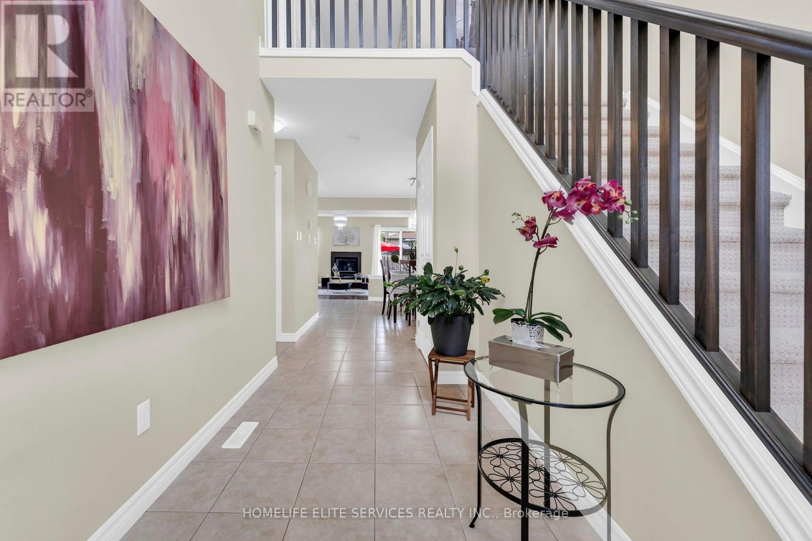 1185 SANDBAR STREET, London North (North I) — photo 3