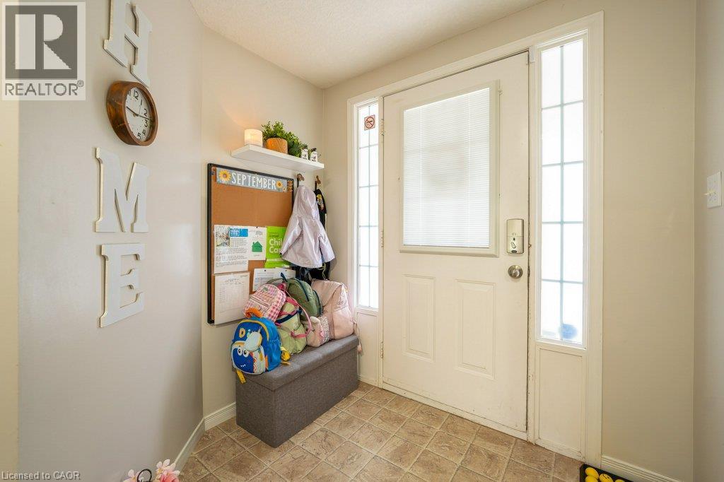 41 MADELEINE Street, Kitchener — photo 5