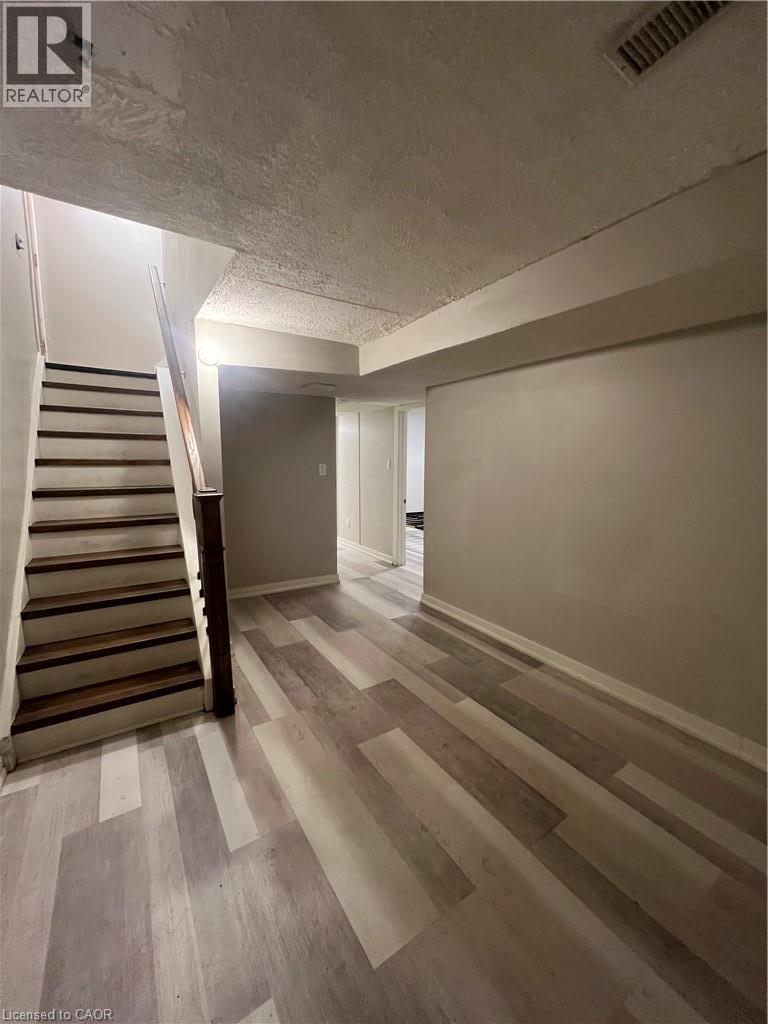 5002 WILLOWOOD Drive Unit# Basement, Mississauga — photo 9