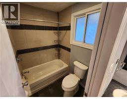 364 Lakeview Drive, Waterloo, ON N2L4Z6 Photo 17