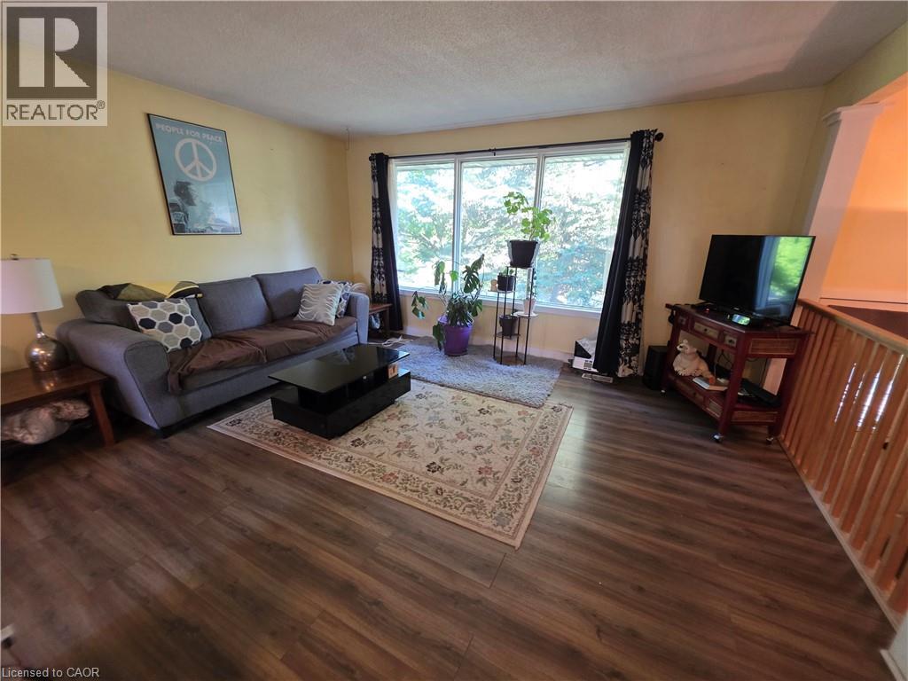 364 LAKEVIEW Drive, Waterloo — photo 10