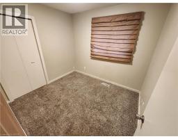 364 Lakeview Drive, Waterloo, ON N2L4Z6 Photo 22