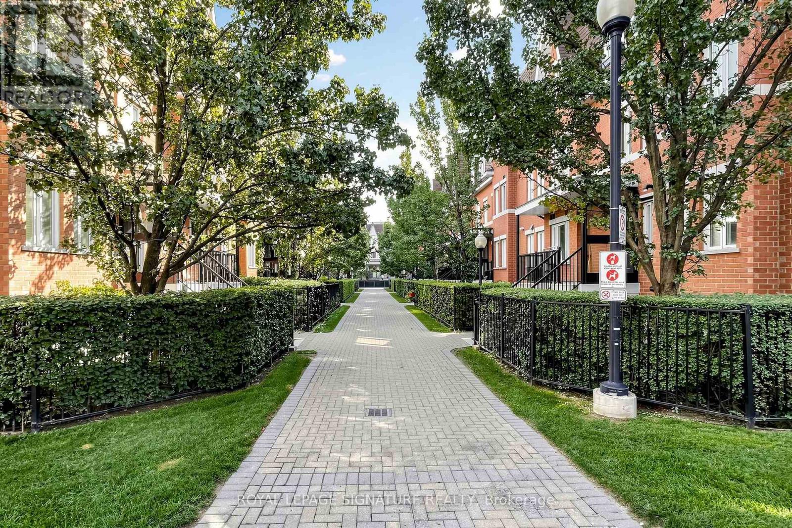 #153 306 JOHN STREET - 34