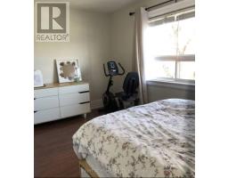 Bedroom - 43 Bowie Avenue, Toronto, ON M6E2P2 Photo 7