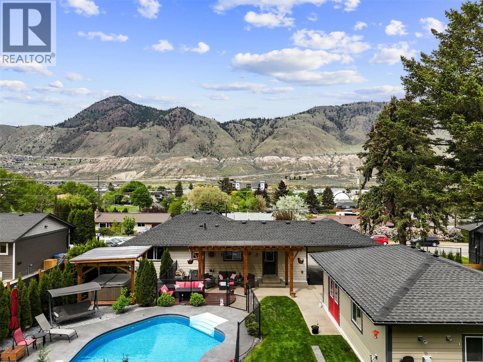 Property for sale at 2015 Valleyview Drive