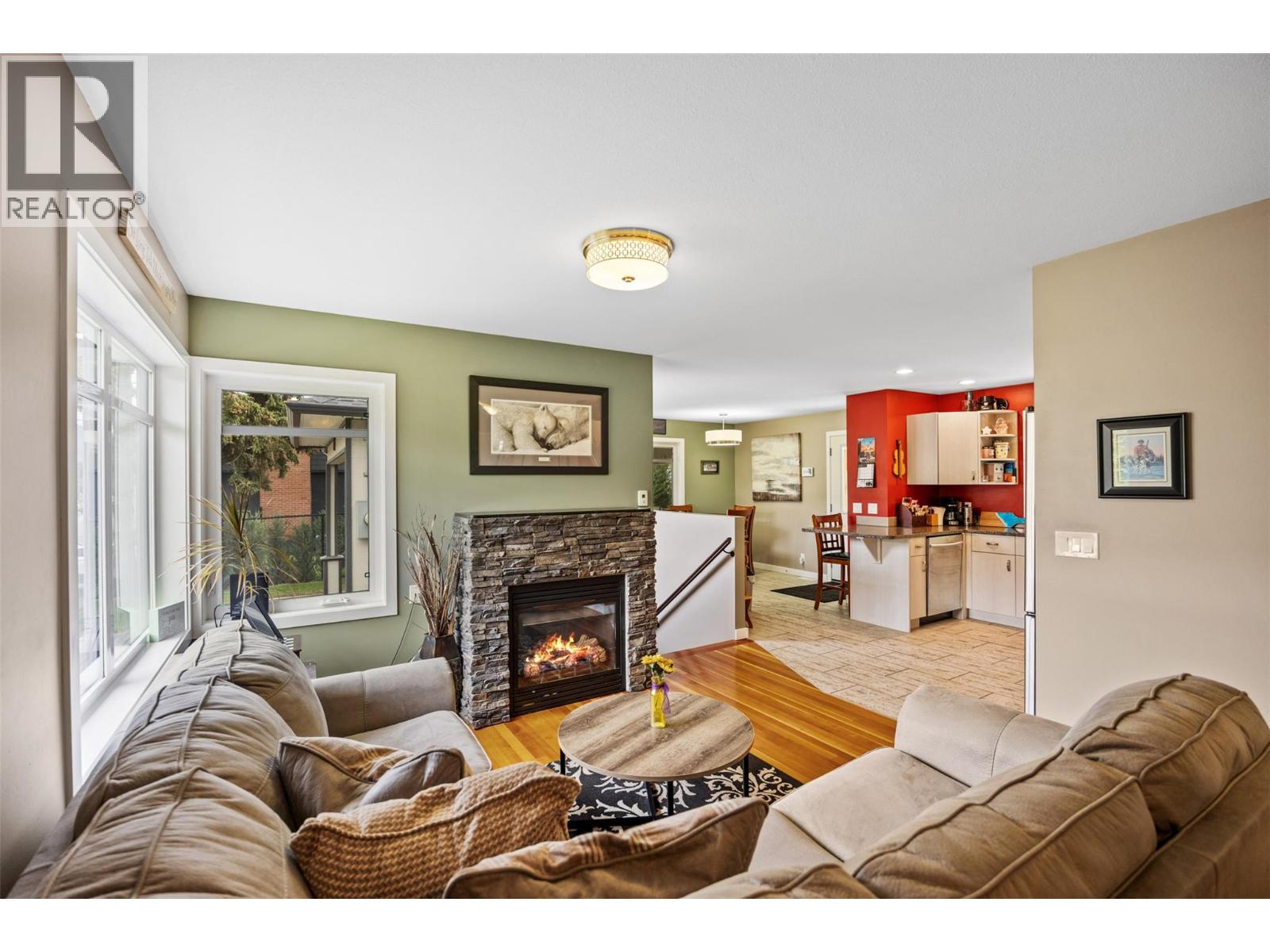 2015 Valleyview Drive - 5