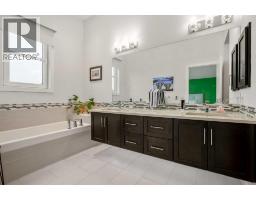 3pc Bathroom - 3334 42 Street Sw, Calgary, AB T3E3M6 Photo 17