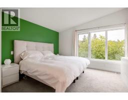 5pc Bathroom - 3334 42 Street Sw, Calgary, AB T3E3M6 Photo 15