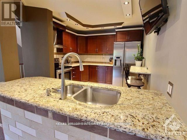 4 RUETER STREET, Ottawa — photo 10