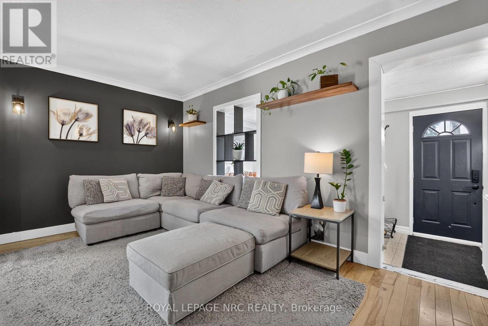 26 LYNDON STREET W - 6