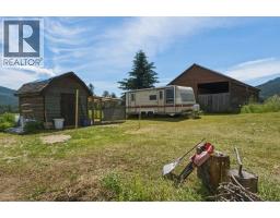 3580 20 Avenue Se, Salmon Arm, BC V1E1X9 Photo 40