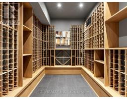 105 Arjay Crescent, Toronto, ON M2L1C6 Photo 40