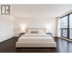 1207 - 33 Harbour Square, Toronto, ON M5J2G2 Photo 10