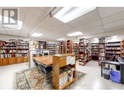 1207 - 33 Harbour Square, Toronto, ON M5J2G2 Photo 18