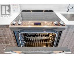 807 - 128 Fairview Mall Drive, Toronto, ON M2J0E8 Photo 17