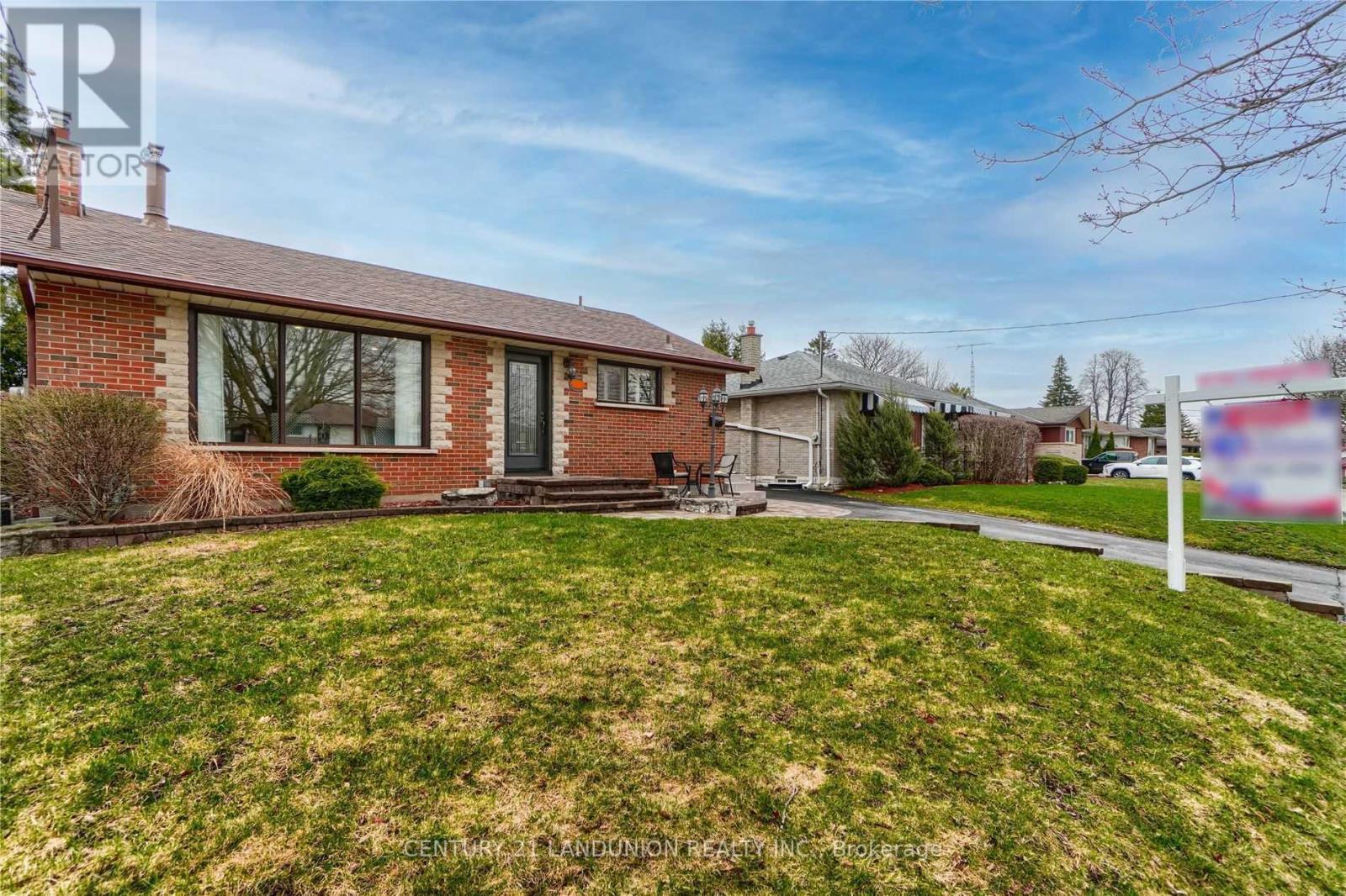 371 ELIZABETH STREET, Oshawa (McLaughlin) — photo 3