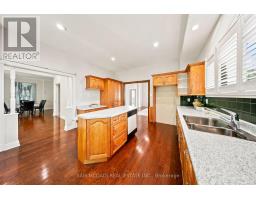 41 Cooperage Crescent, Richmond Hill, ON L4C4M2 Photo 11