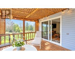 Sunroom - 296 Valley Road, Westchester, NS B0M1M0 Photo 6