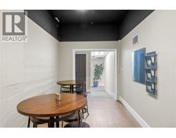 25 Cavan St, Nanaimo, BC V9R2T9 Photo 12