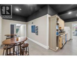 25 Cavan St, Nanaimo, BC V9R2T9 Photo 13